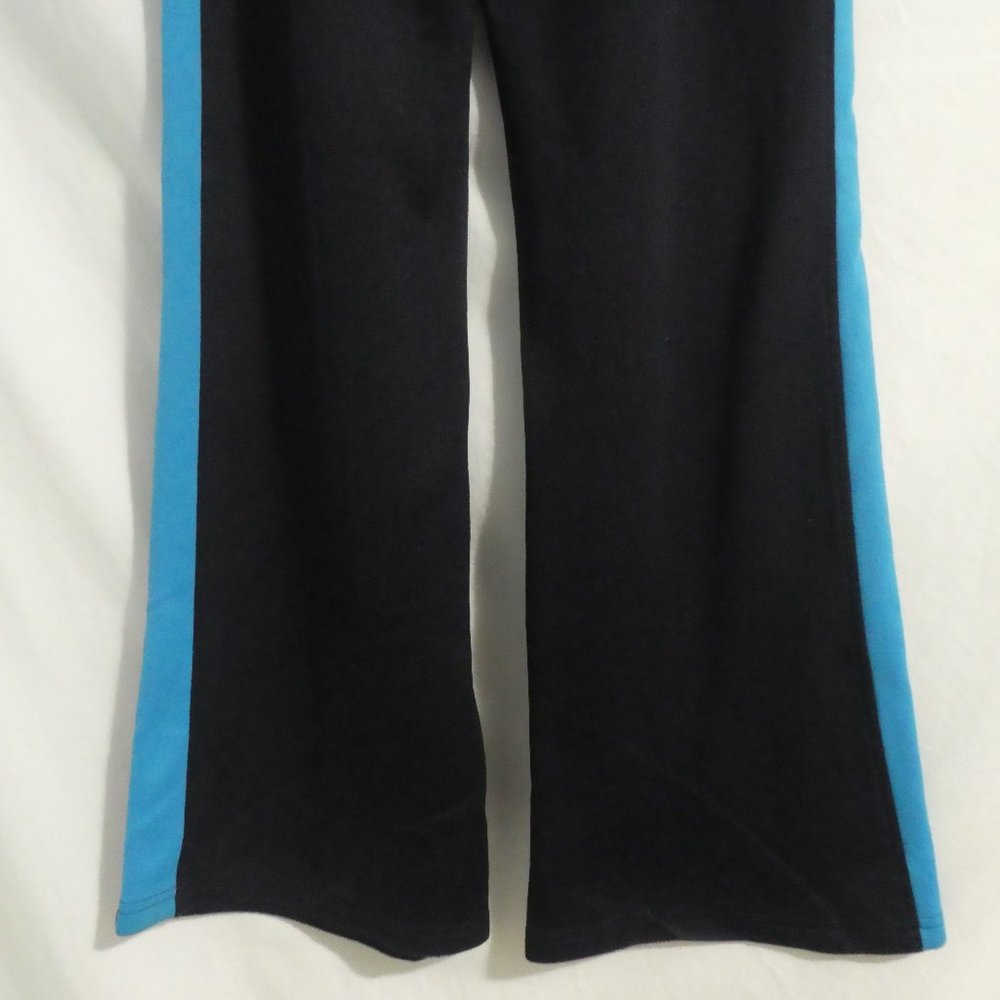 PUMA | medium | Navy joggers with blue, navy and white stripes | drawstring - Picture 12 of 16